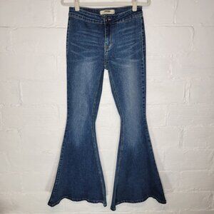 Rock & Roll Denim Women's Size 27 Jeans Bargain Button Bell